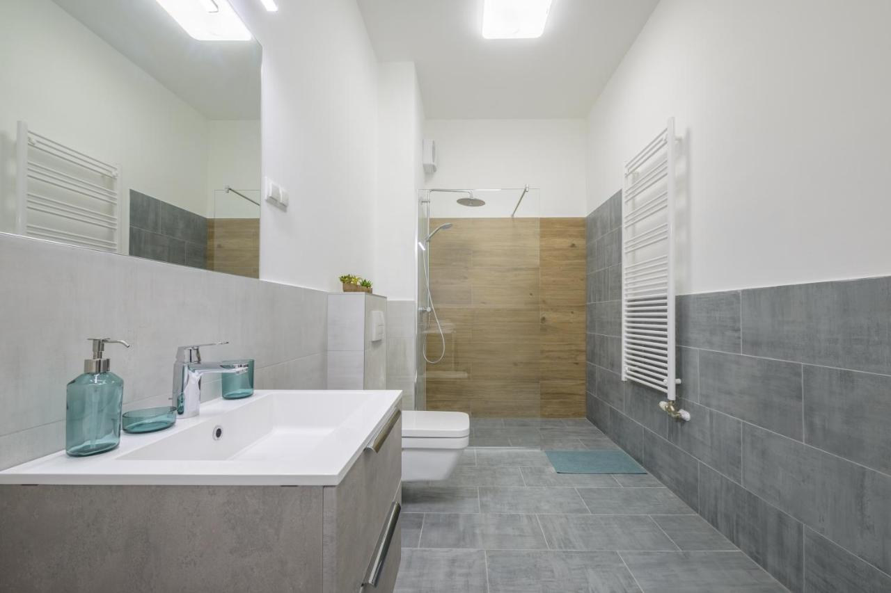 Apartamento Millenium Spa Relax Budapest Exterior foto