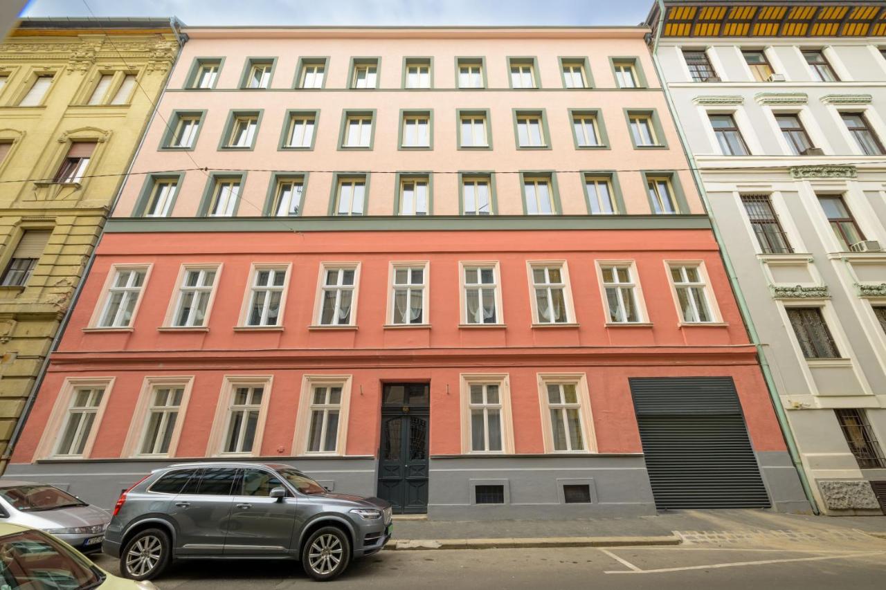 Apartamento Millenium Spa Relax Budapest Exterior foto