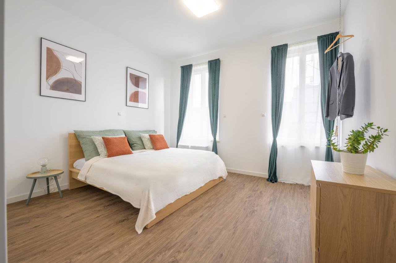 Apartamento Millenium Spa Relax Budapest Exterior foto