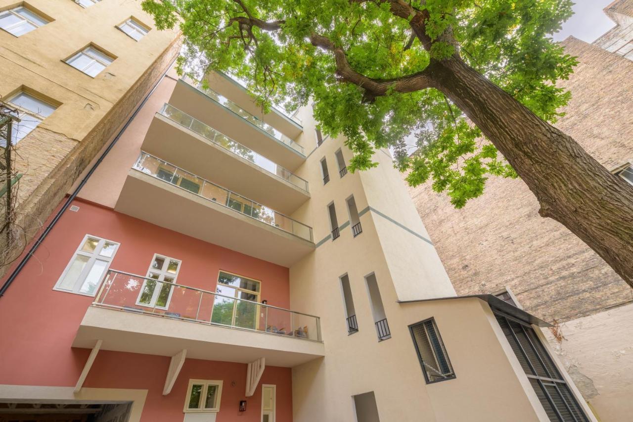 Apartamento Millenium Spa Relax Budapest Exterior foto